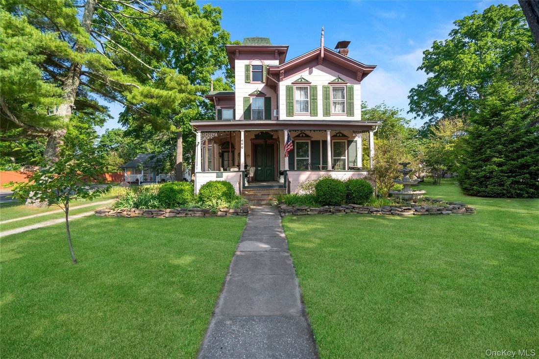 House in East Moriches, New York, United States 1 - 18355509
