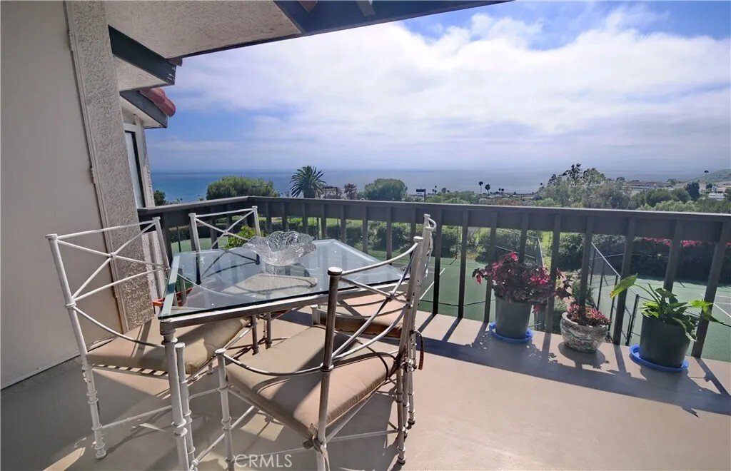 Condo in Los Angeles, California, United States 1 - 17841442