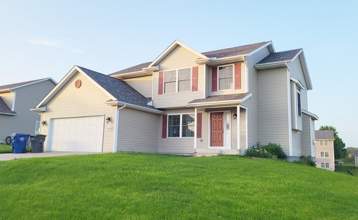 House in Bettendorf, Iowa, United States 1