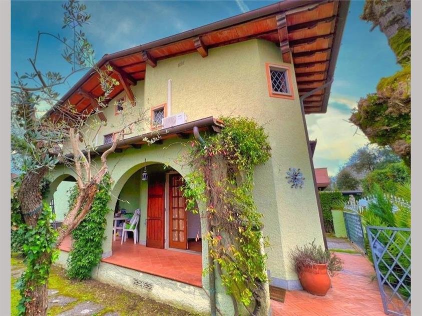 Villa in Center, Forte dei Marmi, Tuscany 2 - 18350902