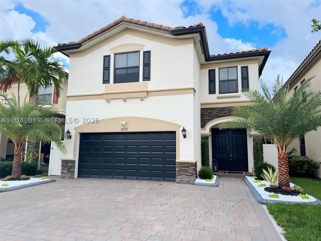 House in Miami Lakes, Florida, United States 1 - 18354283