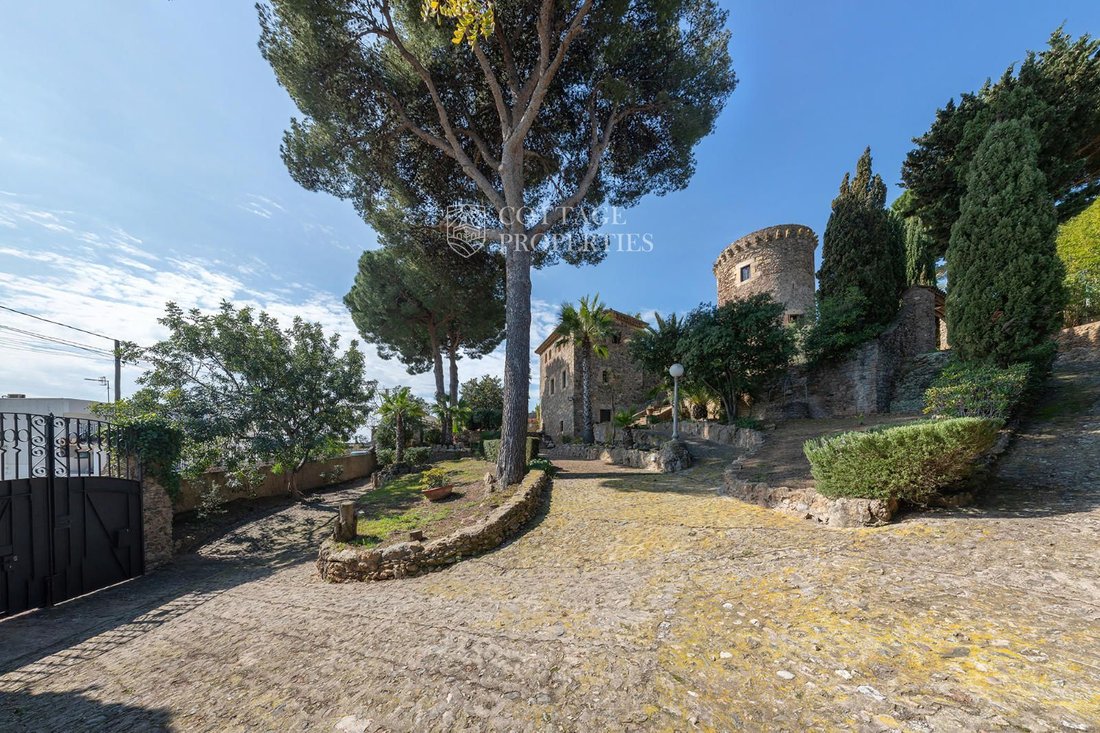 Finca in Santa Susanna, Catalonia, Spain 3 - 18352884