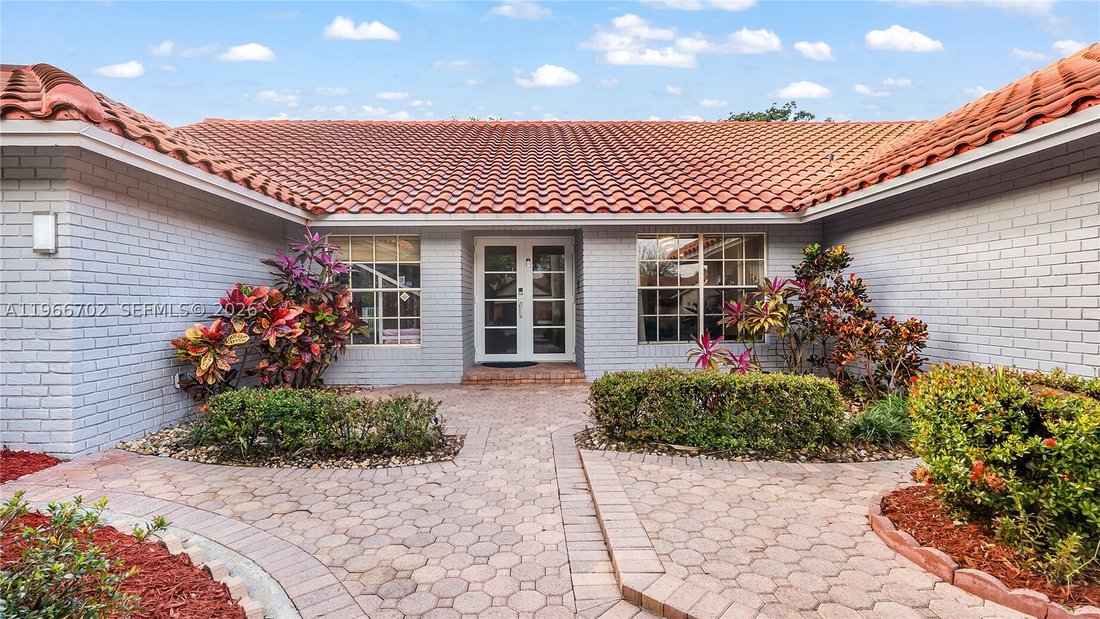House in Coral Springs, Florida, United States 1 - 17244314