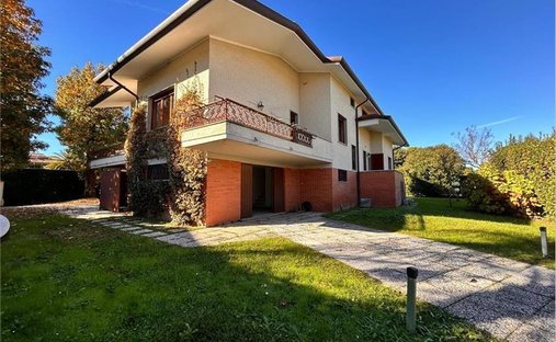 Villa in Center, Forte dei Marmi, Tuscany 1
