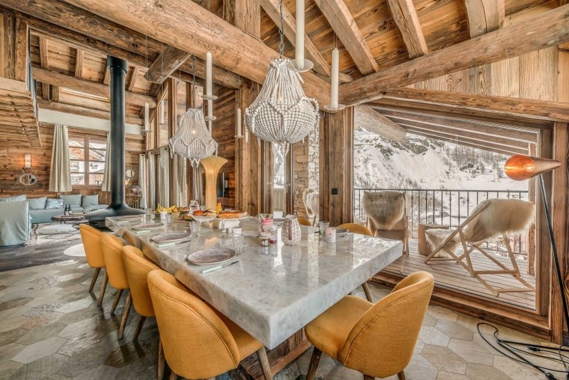 Chalet in Val-d'Isere, Auvergne-Rhône-Alpes, France 2 - 17752927