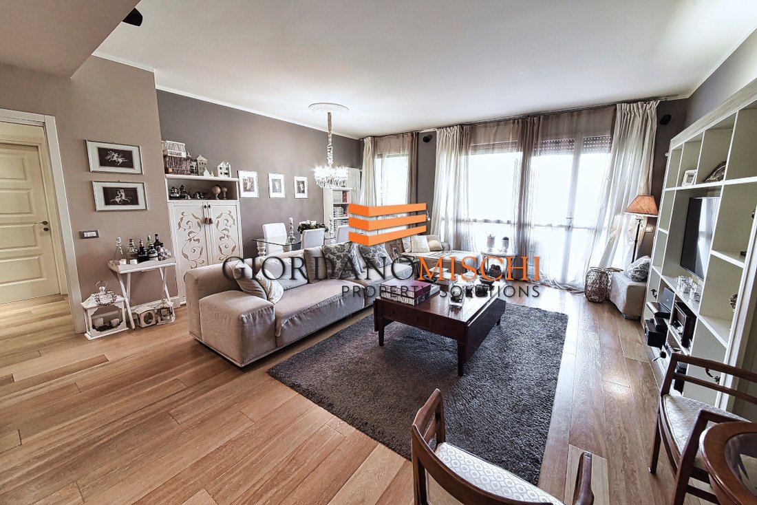 Apartment in Vedano al Lambro, Lombardy, Italy 1 - 18353597