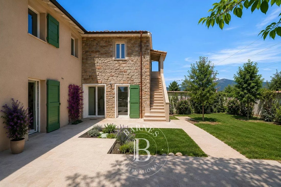 Villa in Pietrasanta, Tuscany, Italy 3 - 16981431