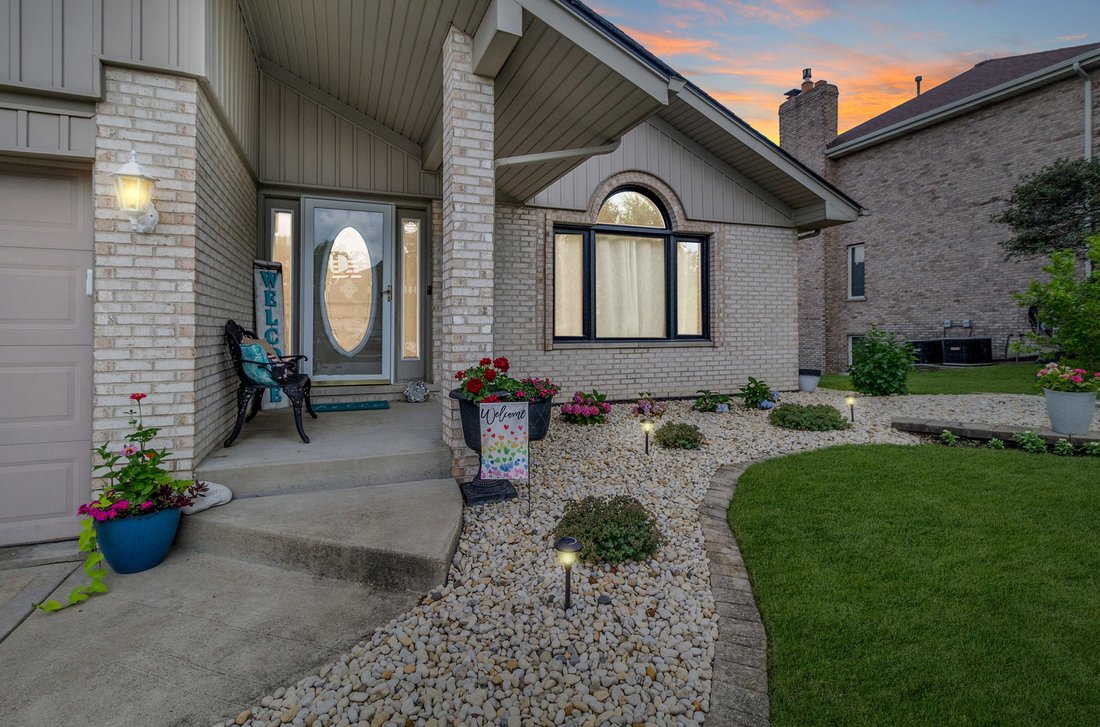 House in Orland Park, Illinois, United States 4 - 18354665