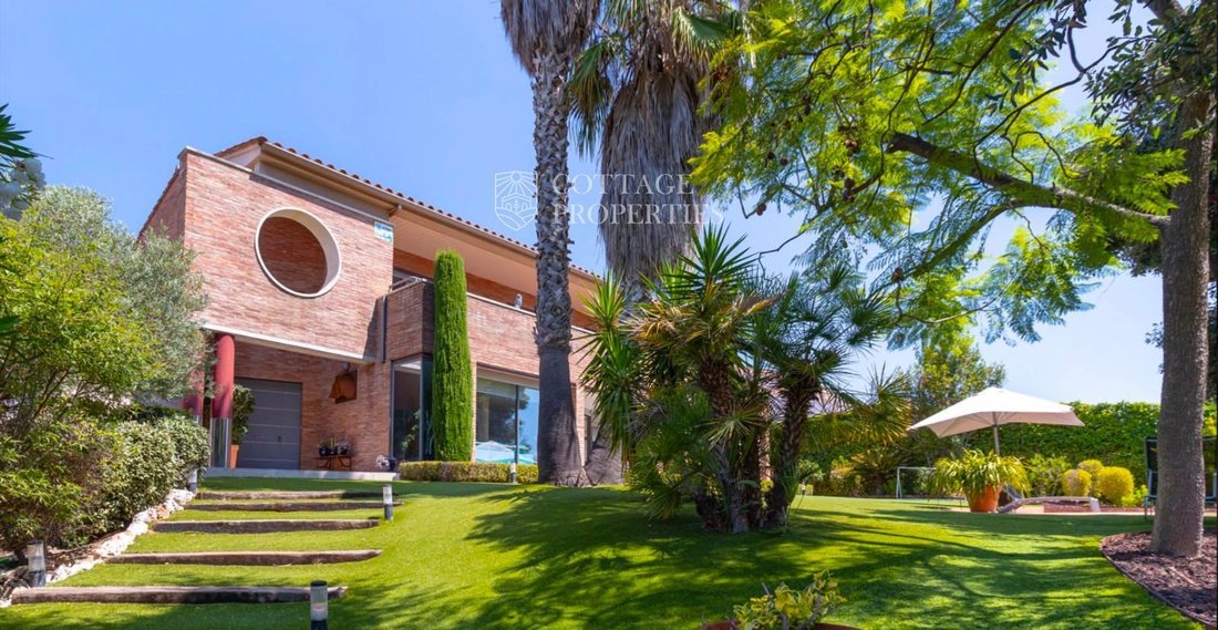 Villa in Teia, Catalonia, Spain 5 - 18352999