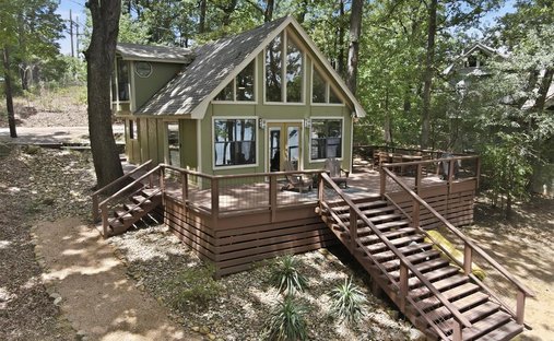House in Scroggins, Texas, United States 1