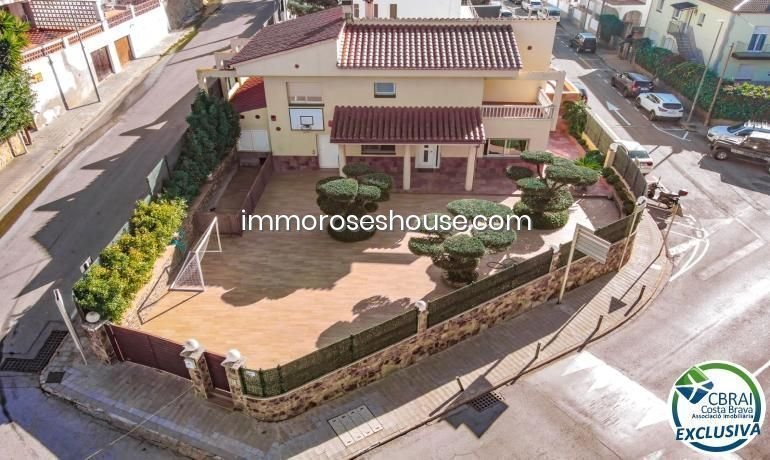 House in Roses, Catalonia, Spain 1 - 18352059