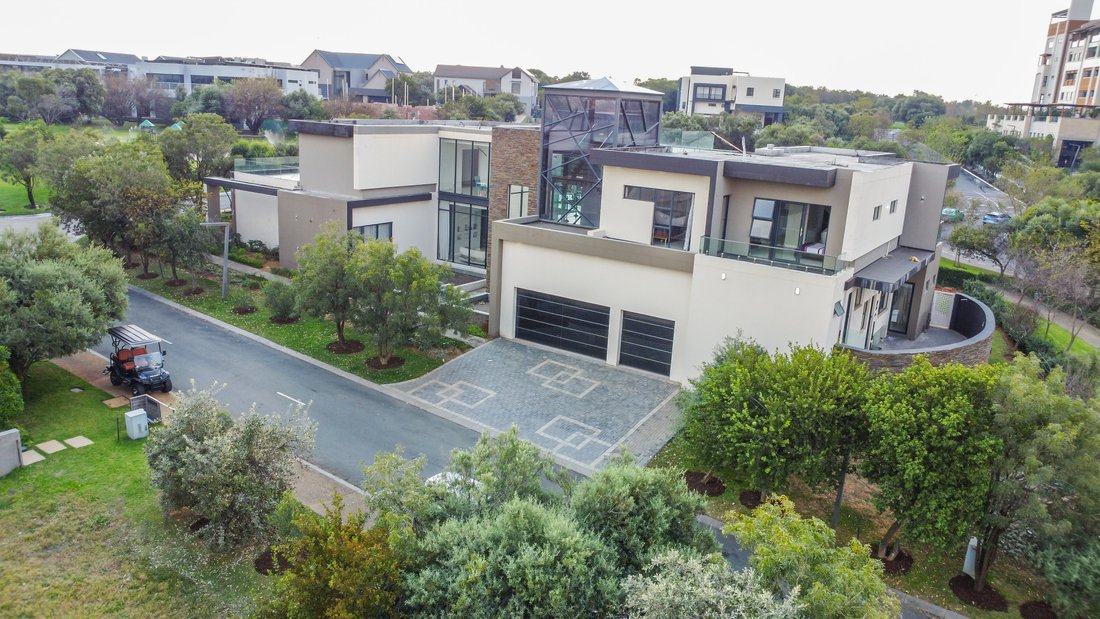 House in Munyaka Waterfall City, Gauteng, South Africa 1 - 18352870