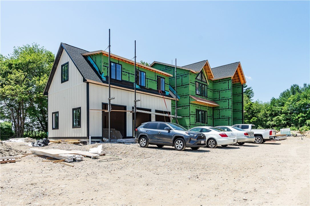 House in Cranston, Rhode Island, United States 3 - 17854342