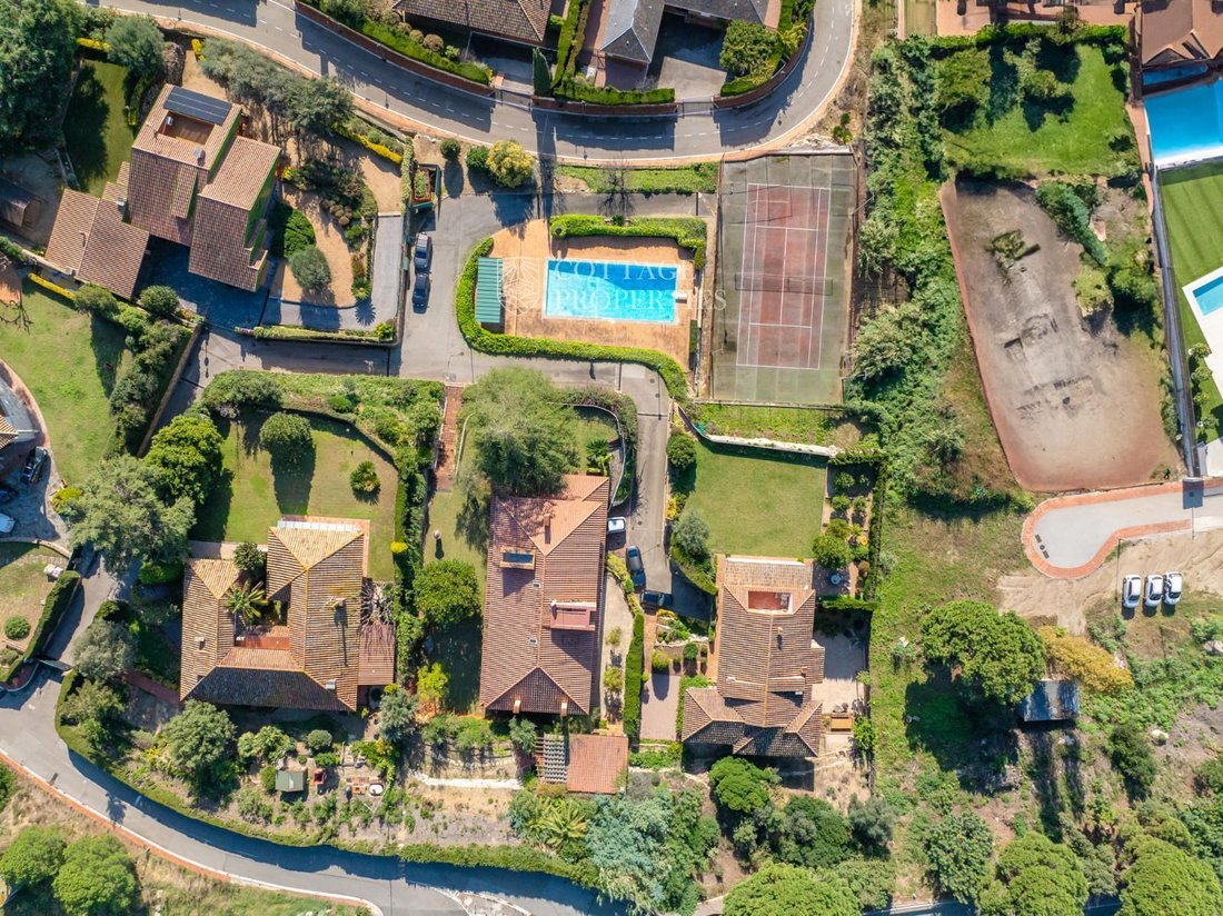 Villa in Sant Vicenc de Montalt, Catalonia, Spain 2 - 18353023