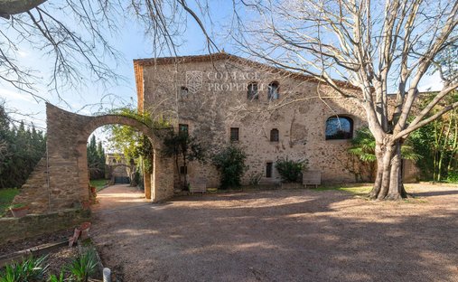 Finca in Corca, Catalonia, Spain 1