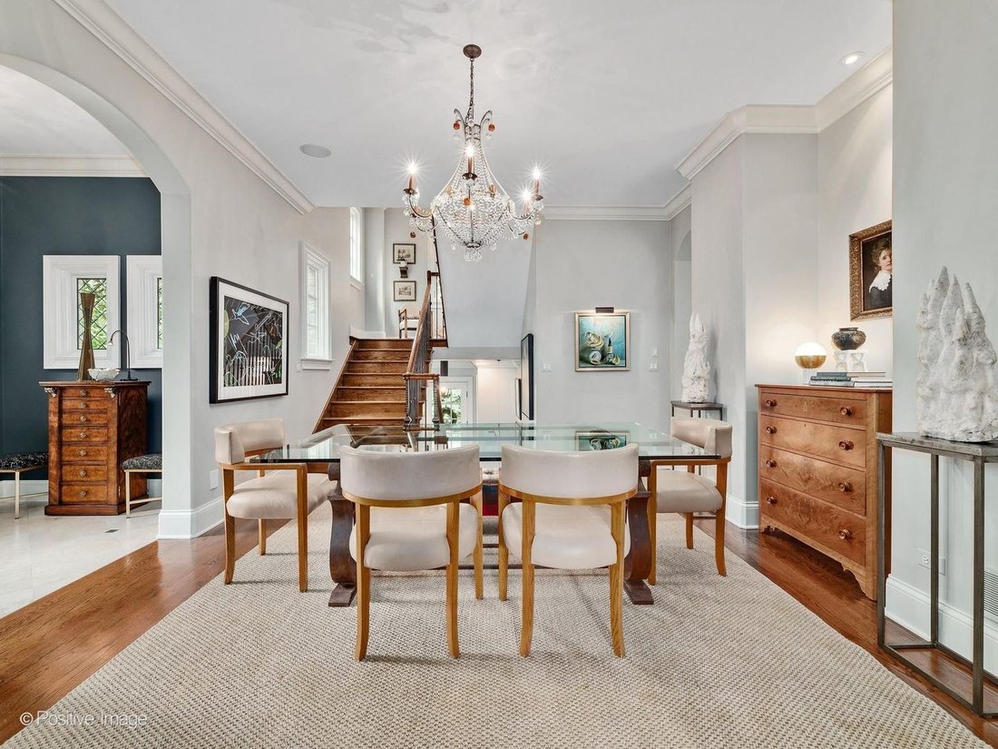 House in Hinsdale, Illinois, United States 2 - 18354712