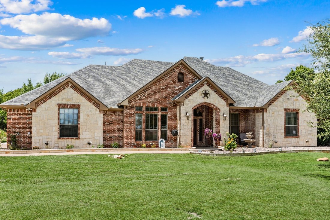 House in Waxahachie, Texas, United States 2 - 18350815
