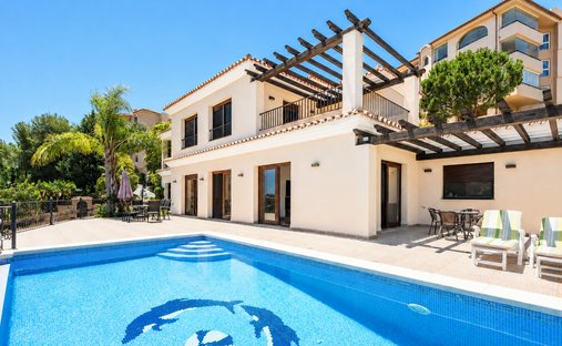 Villa in Elviria-Cabopino, Marbella, Spain 1
