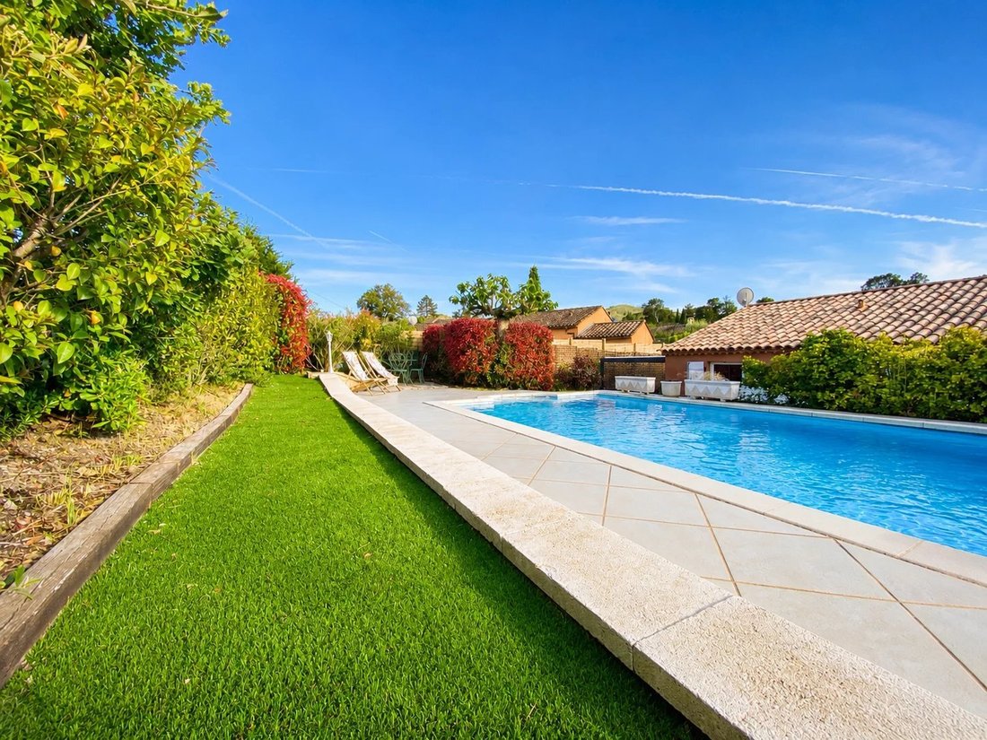 Villa in Les Adrets-de-l'Estérel, Provence-Alpes-Côte d'Azur, France 1 - 17881515