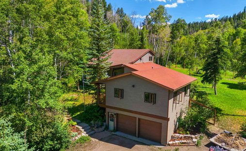 House in Oak Creek, Colorado, United States 1