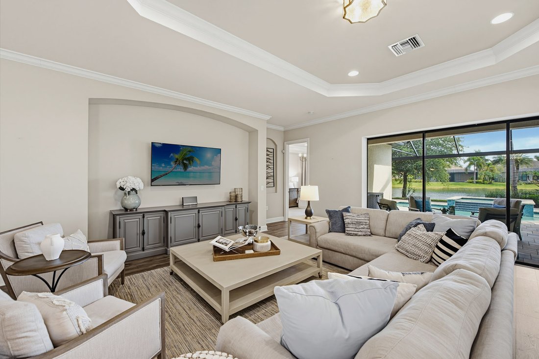 House in Naples, Florida, United States 3 - 16150291