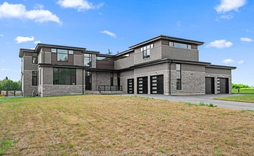 House in Halton Hills, Ontario, Canada 1