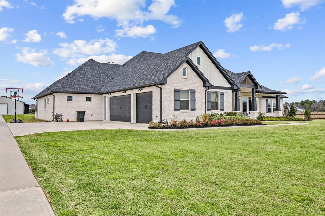House in Baytown, Texas, United States 1 - 18355373