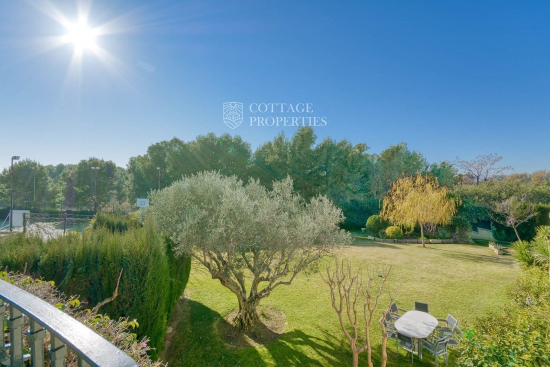 Villa in Roses, Catalonia, Spain 3 - 18353045