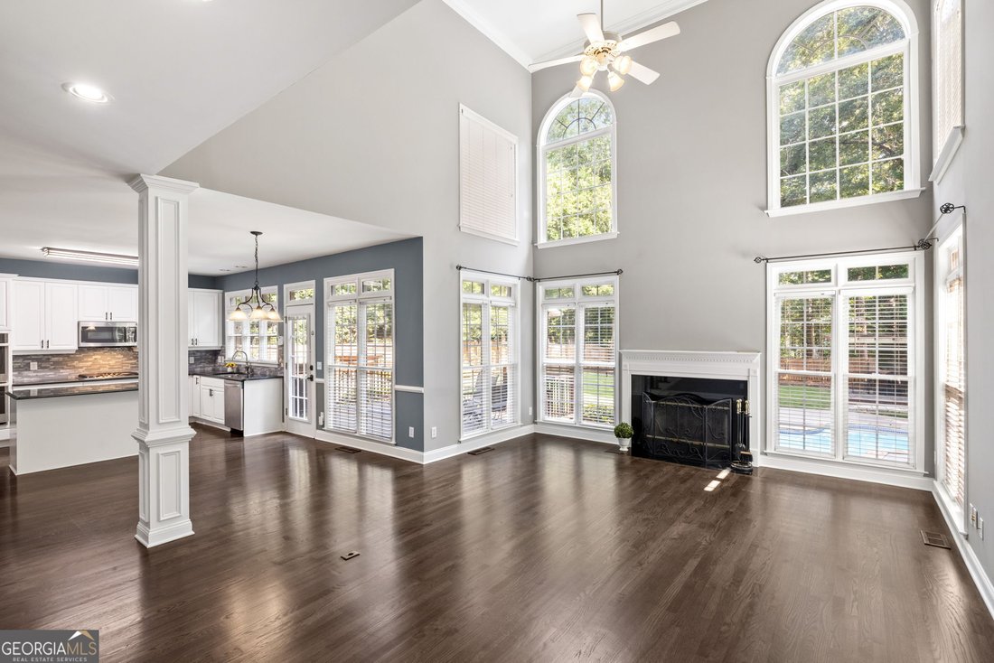 House in Suwanee, Georgia, United States 2 - 18316310