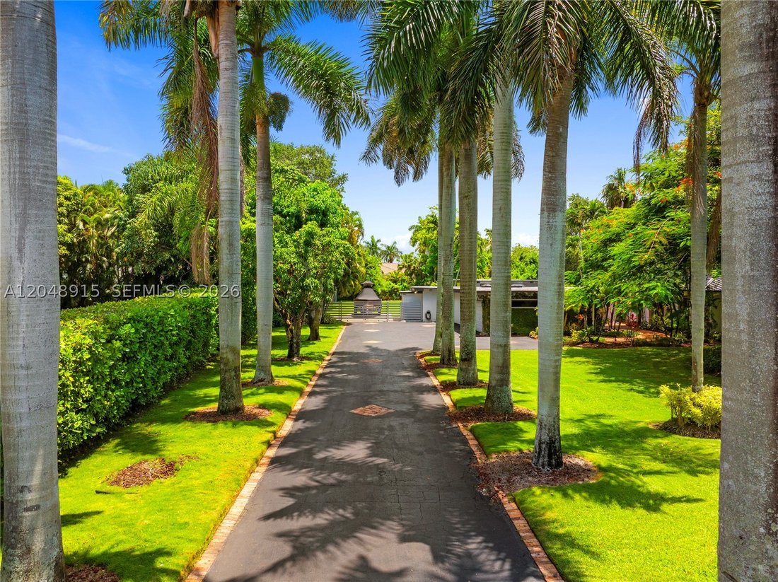 House in Miami, Florida, United States 2 - 18354249