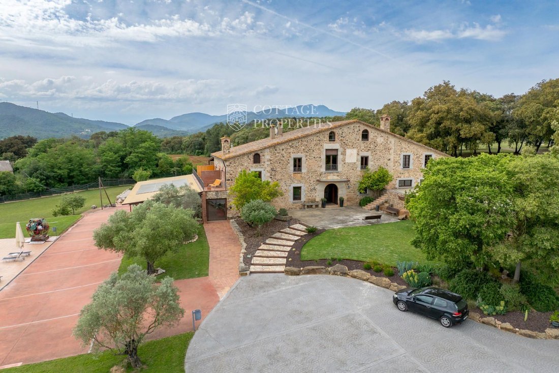 Finca in Girona, Catalonia, Spain 3 - 18352843