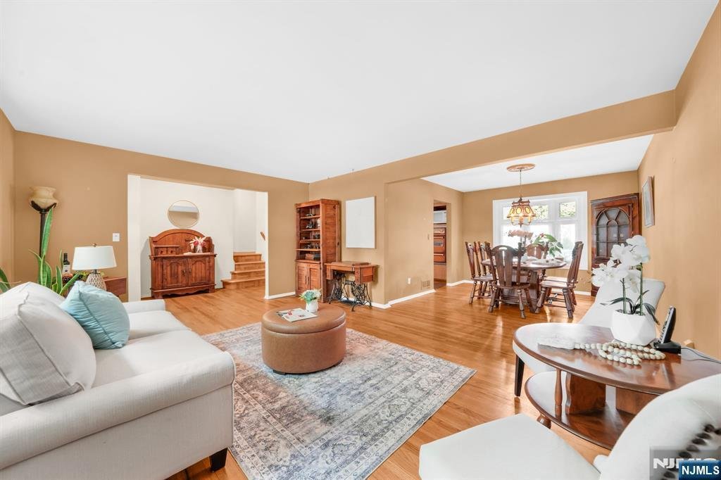 House in Wayne, New Jersey, United States 3 - 18350809