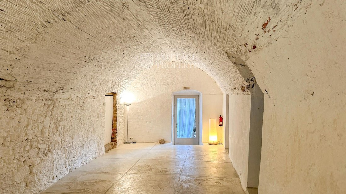 House in Verges, Catalonia, Spain 5 - 18353080
