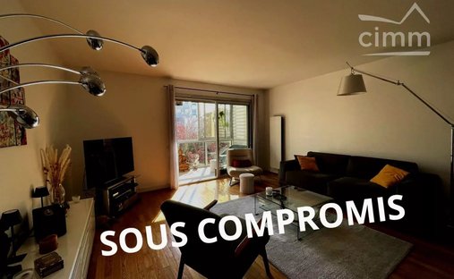 Apartment in Parchamp–Albert Kahn, Boulogne-Billancourt, France 1