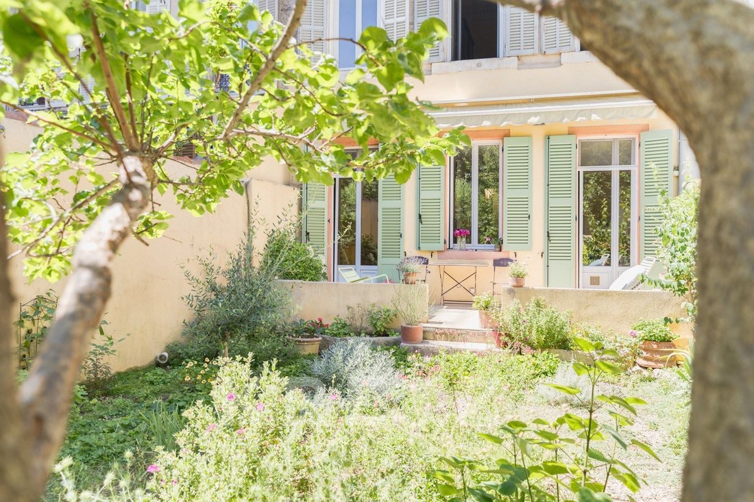 Apartment in Palais de Justice, 6e Arrondissement, Marseille 1 - 18352222