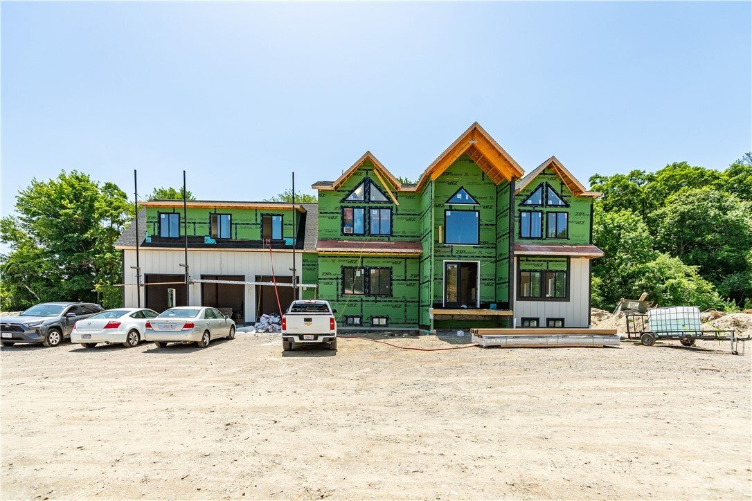 House in Cranston, Rhode Island, United States 1 - 17854342