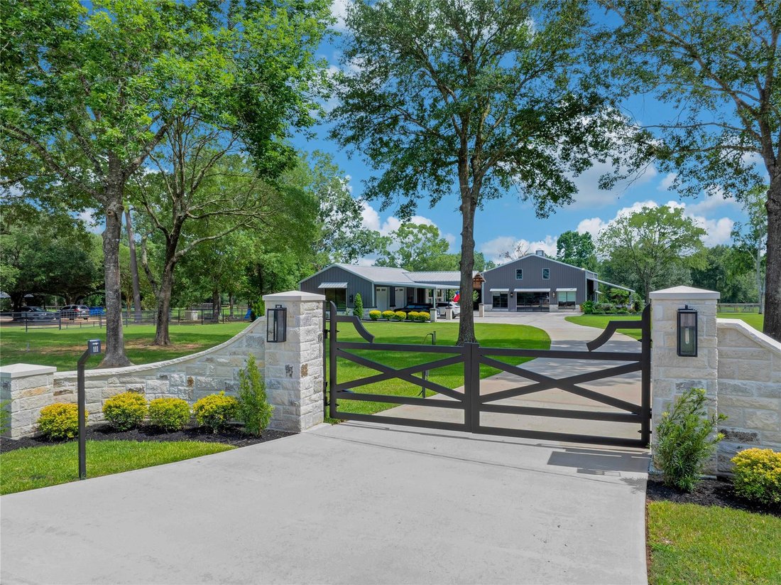 House in Montgomery, Texas, United States 1 - 18355318