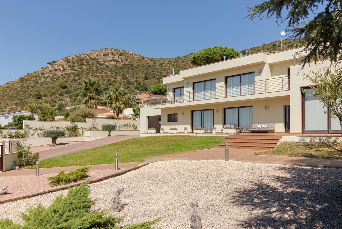 House in Pau, Catalonia, Spain 4 - 18351974