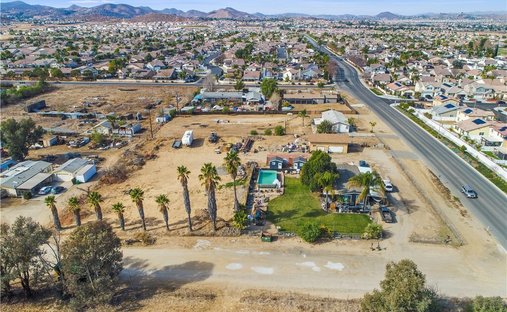 House in Menifee, California, United States 1