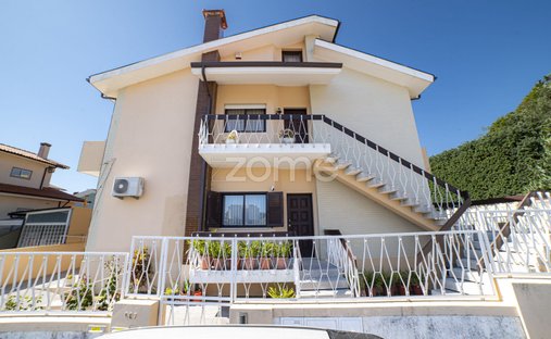 House in Canidelo, Porto District, Portugal 1
