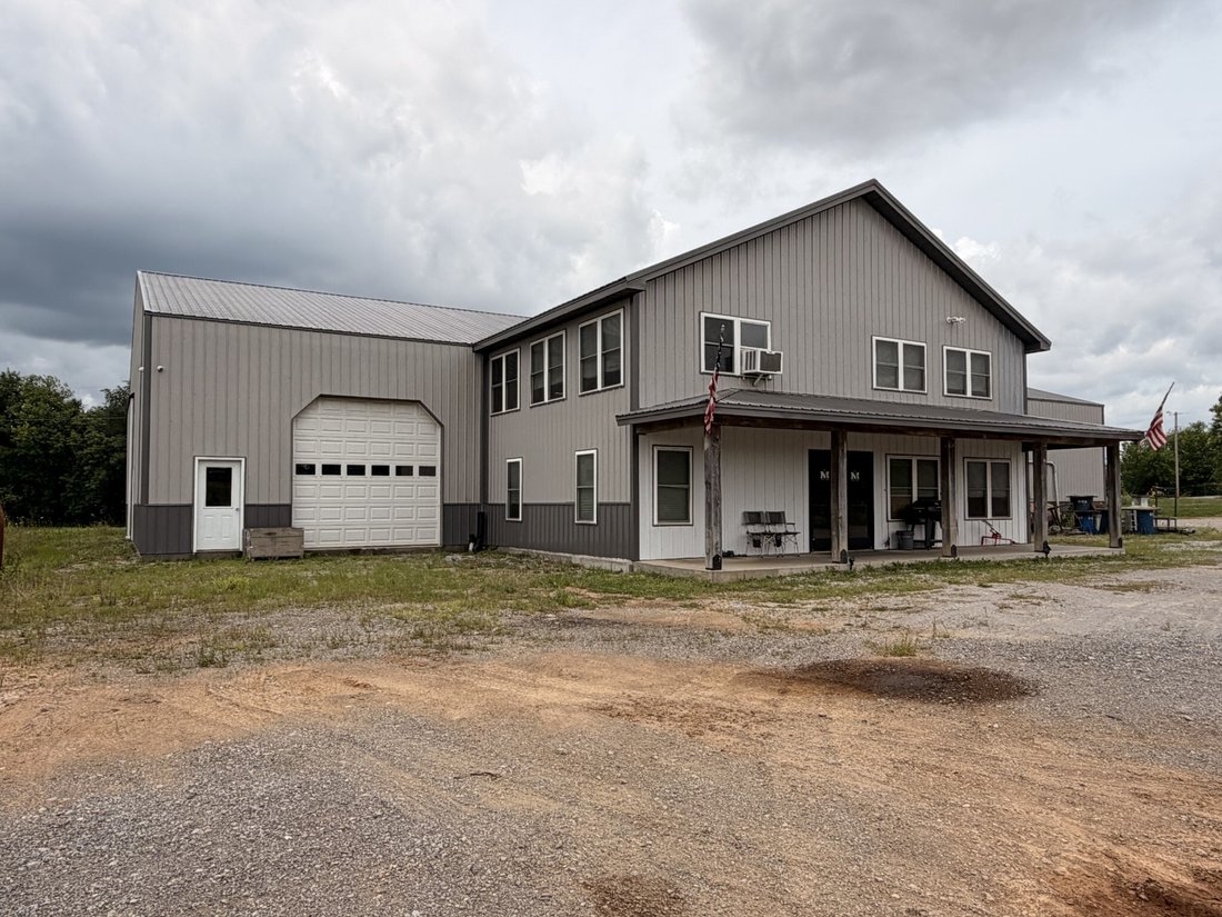 House in Oak Grove, Kentucky, United States 1 - 18354174