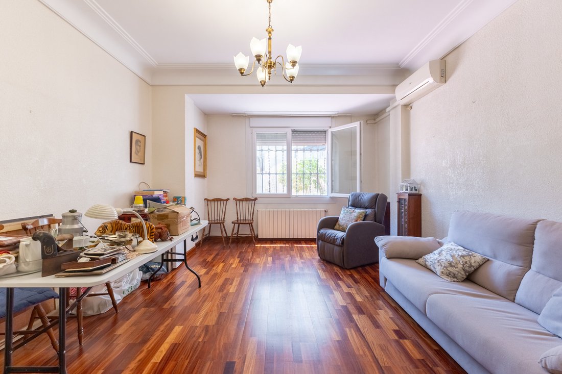 Apartment in Extramurs, Valencia, Spain 5 - 18355685