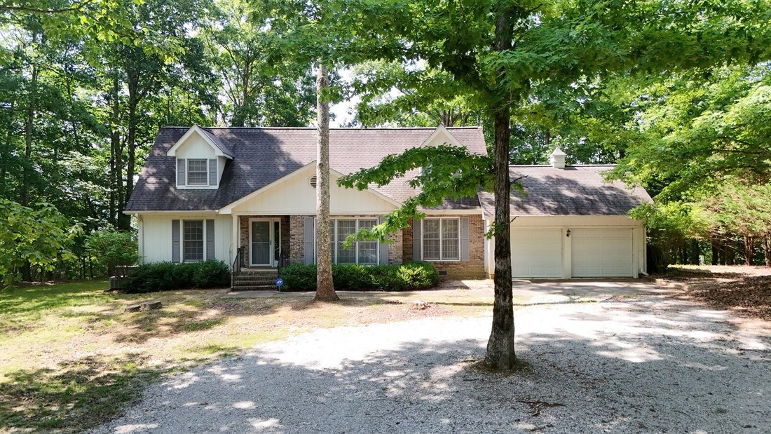 House in South Pittsburg, Tennessee, United States 1 - 17201199