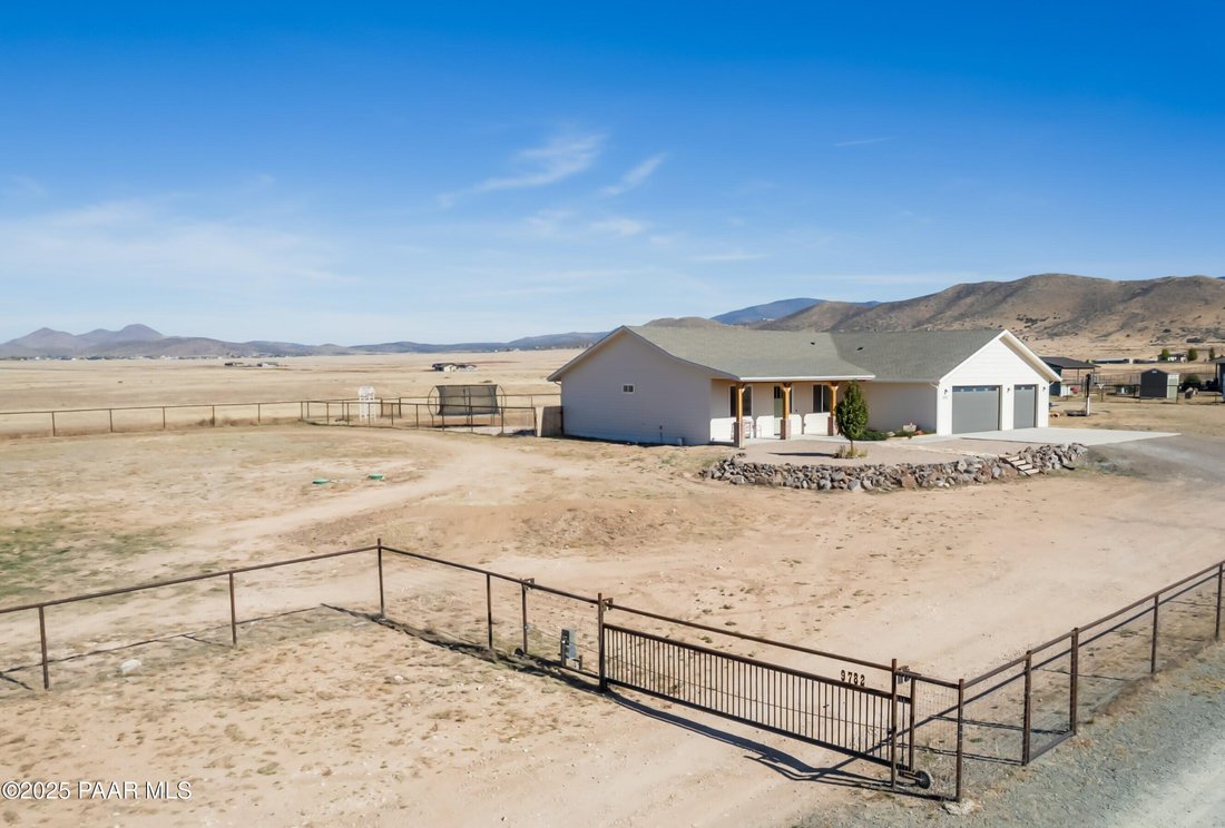 House in Prescott Valley, Arizona, United States 2 - 18354116