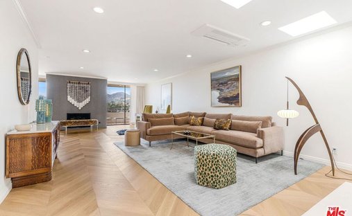 Condo in Los Angeles, California, United States 1