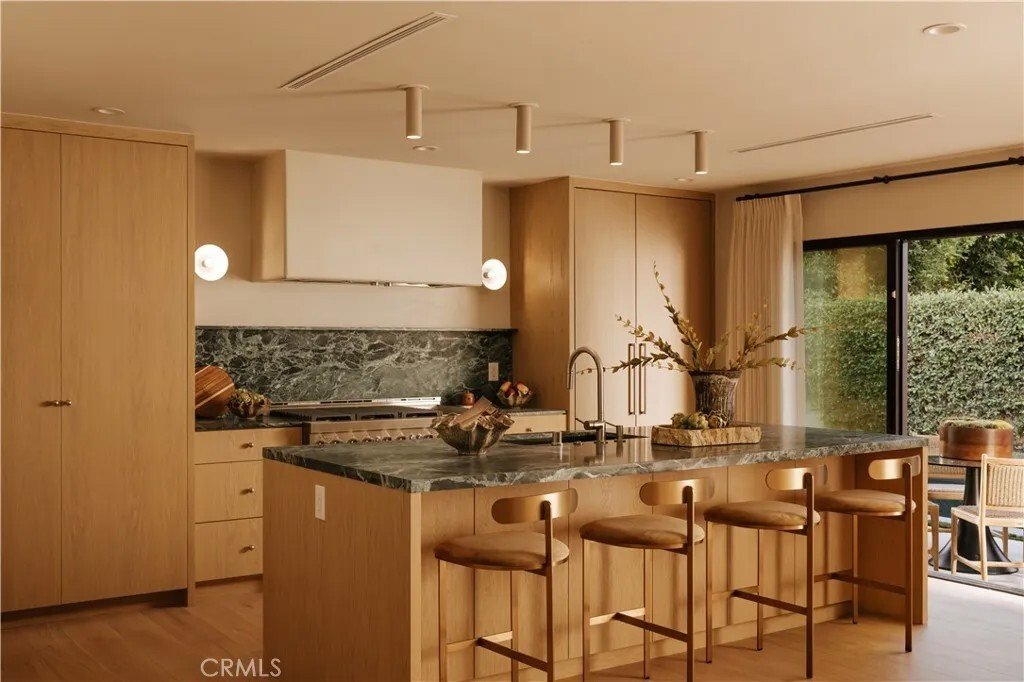 House in Los Angeles, California, United States 3 - 18354805