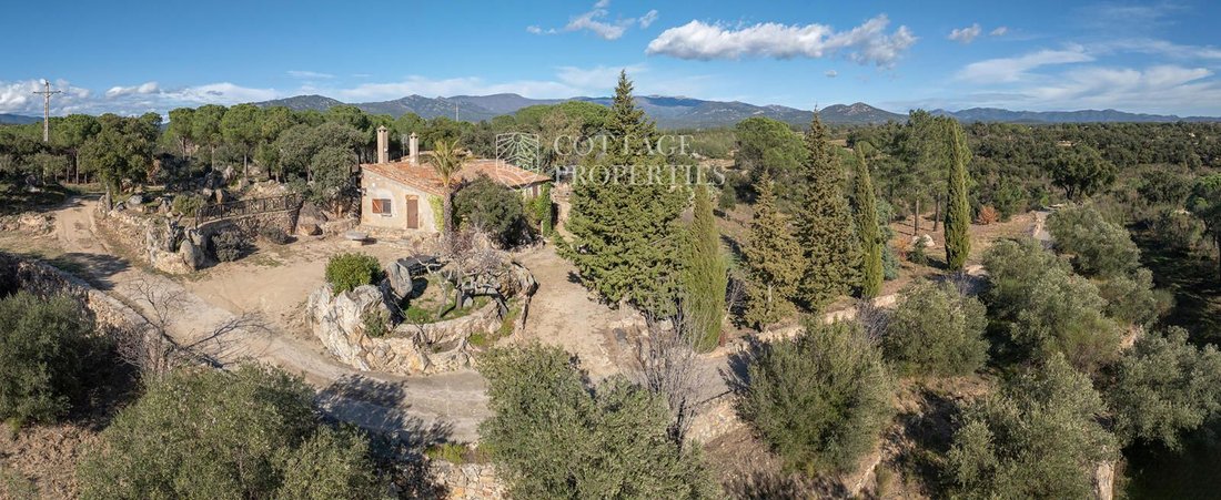 Finca in Capmany, Catalonia, Spain 4 - 18352391