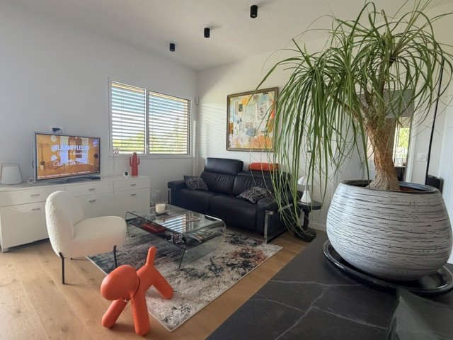 Apartment in Sainte-Foy-lès-Lyon, Auvergne-Rhône-Alpes, France 4 - 18354337