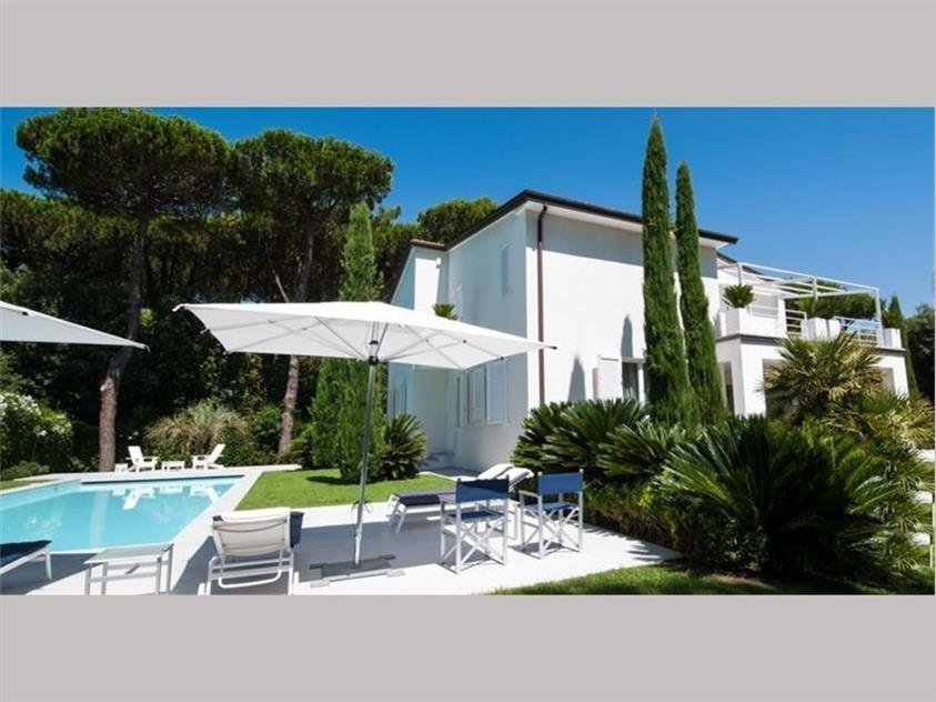 Villa in Center, Forte dei Marmi, Tuscany 1 - 18350970