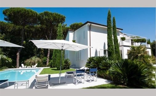 Villa in Center, Forte dei Marmi, Tuscany 1